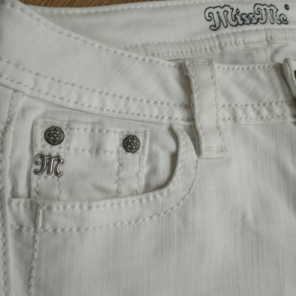 Miss Me Signature Ankle Skinny Jeans - Picture 5 of 12